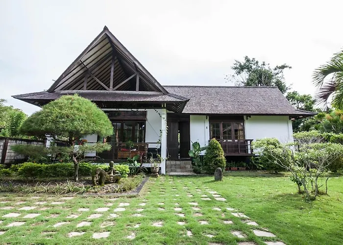 アパート Bali